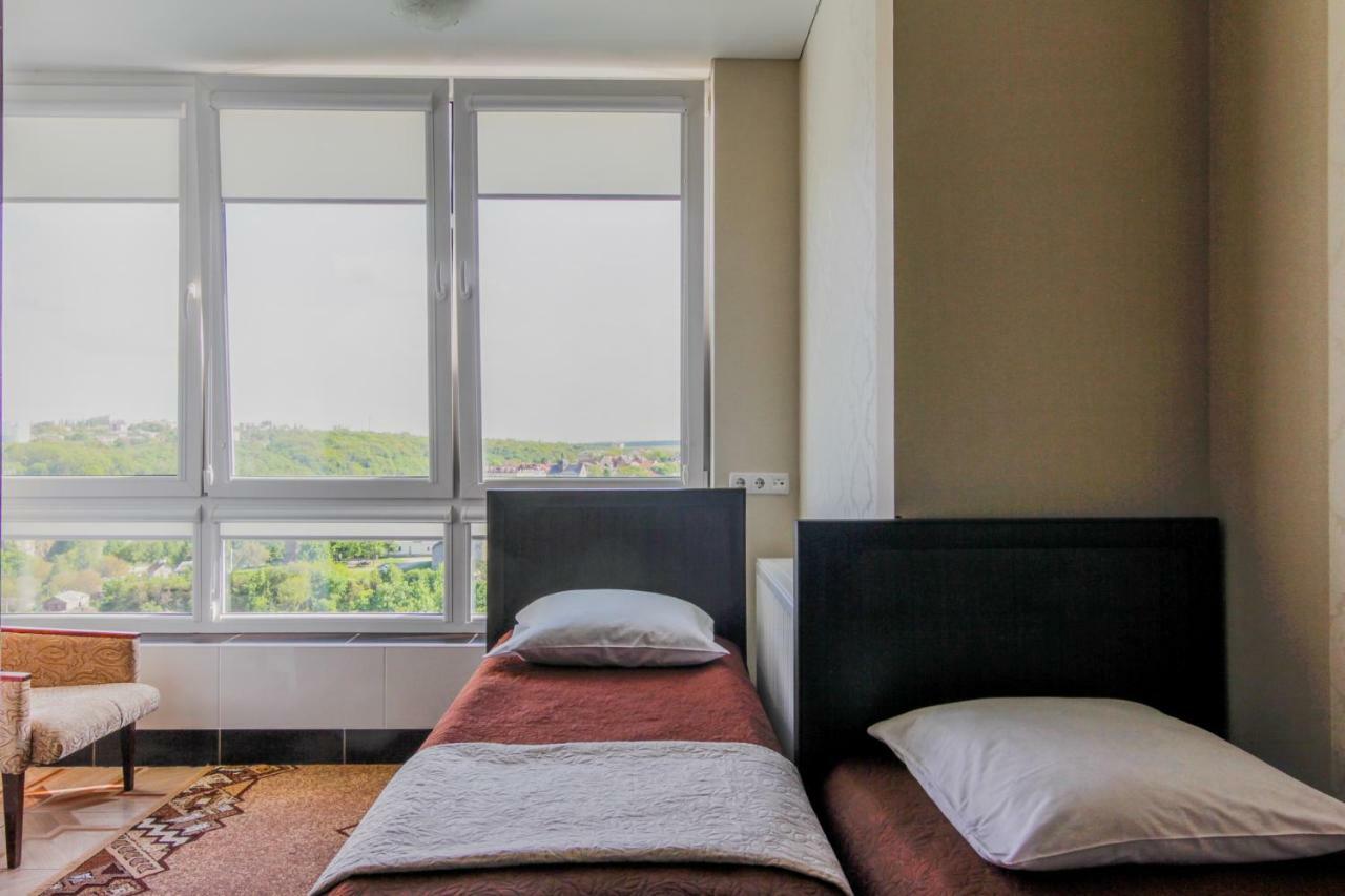 קאמיאנטס - פודיסקי Rooms With Fortetsya View 2 מראה חיצוני תמונה