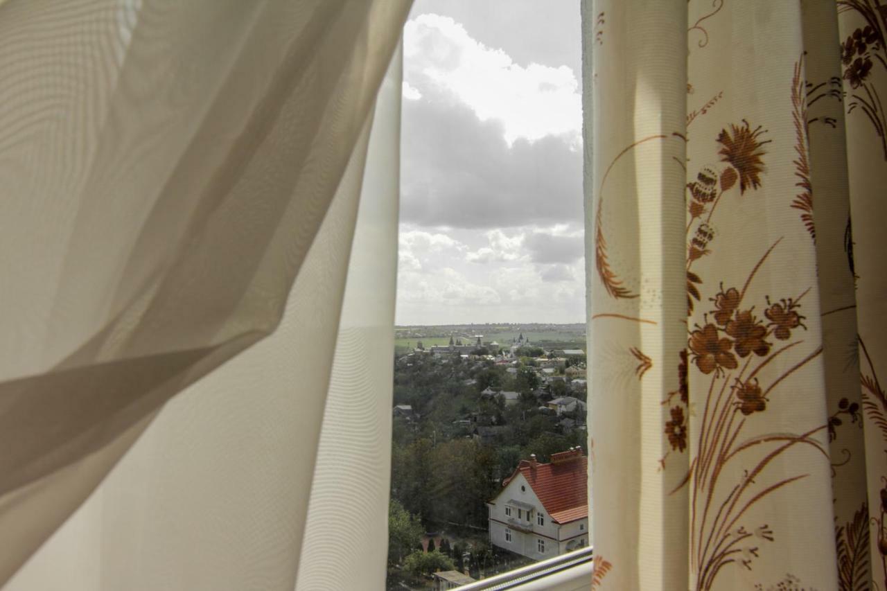 קאמיאנטס - פודיסקי Rooms With Fortetsya View 2 מראה חיצוני תמונה