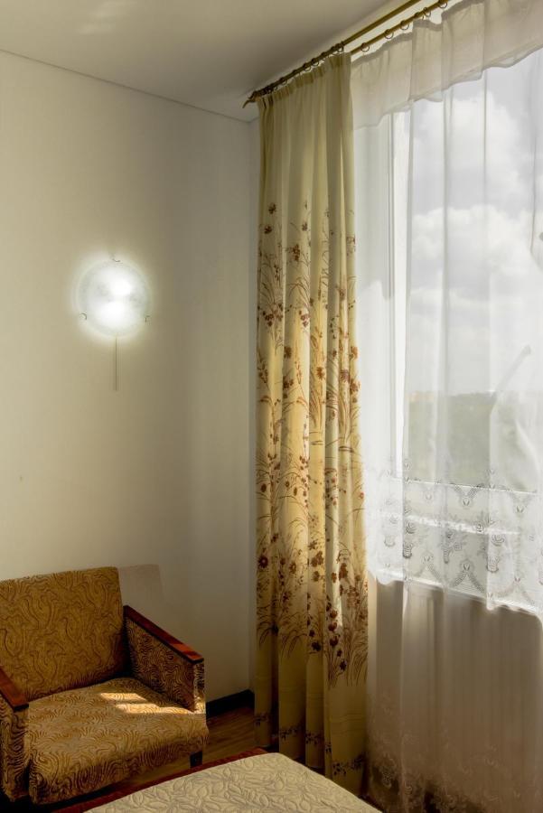 קאמיאנטס - פודיסקי Rooms With Fortetsya View 2 מראה חיצוני תמונה